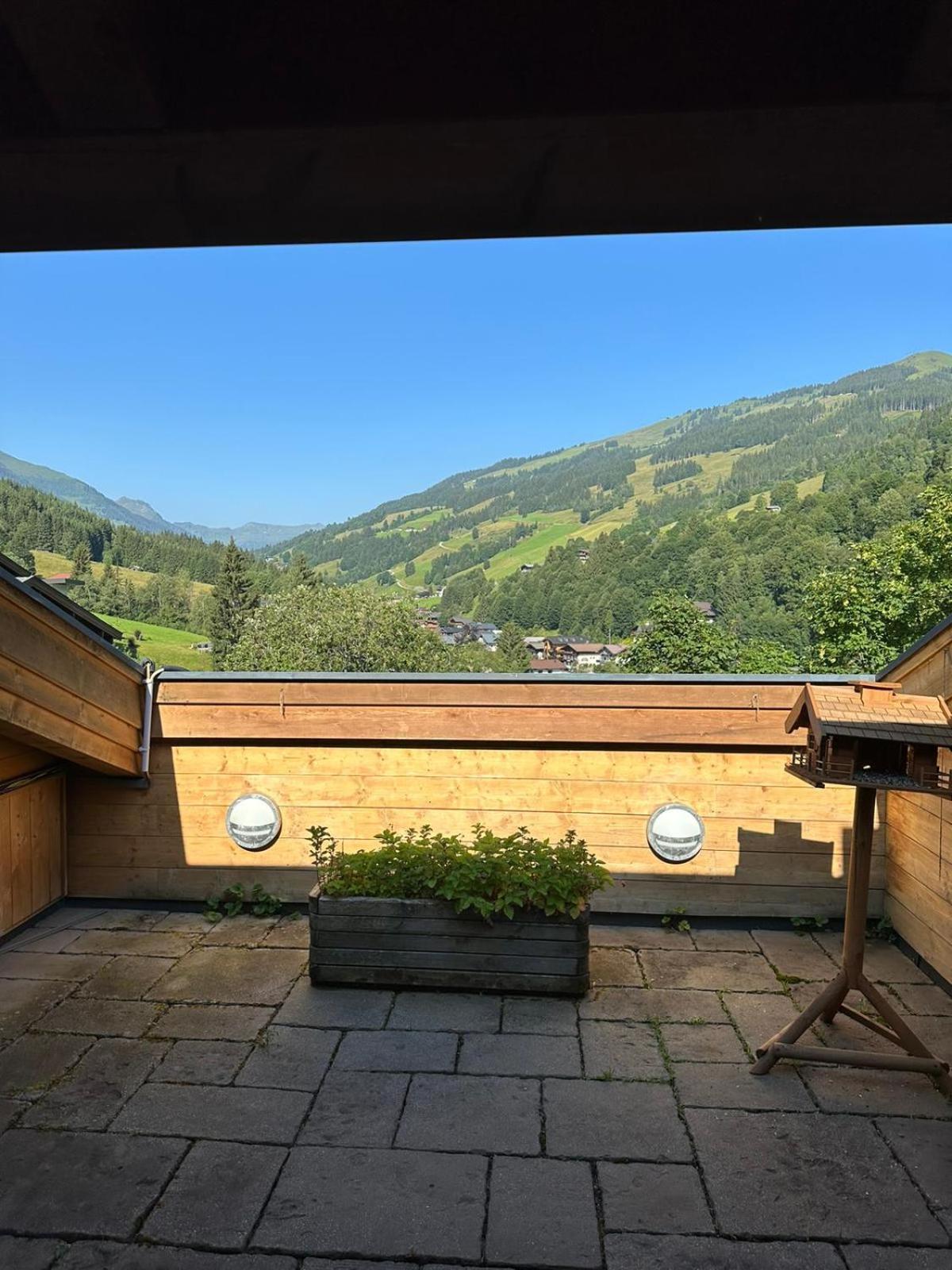 Sportpension Enzian Saalbach-Hinterglemm Eksteriør bilde